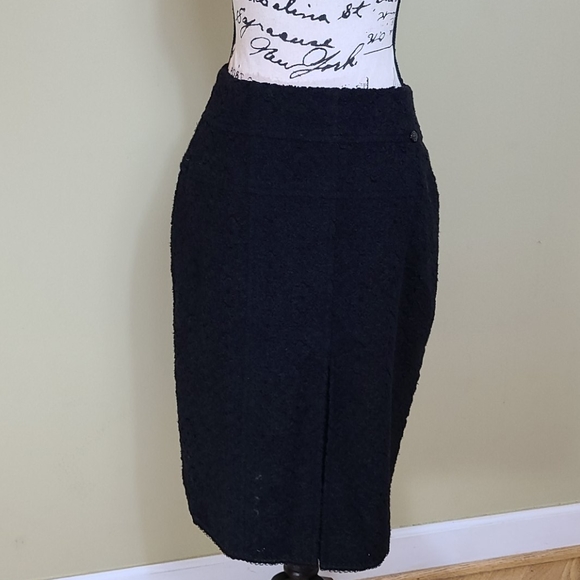 Chanel boucle and lace pencil skirt size 44